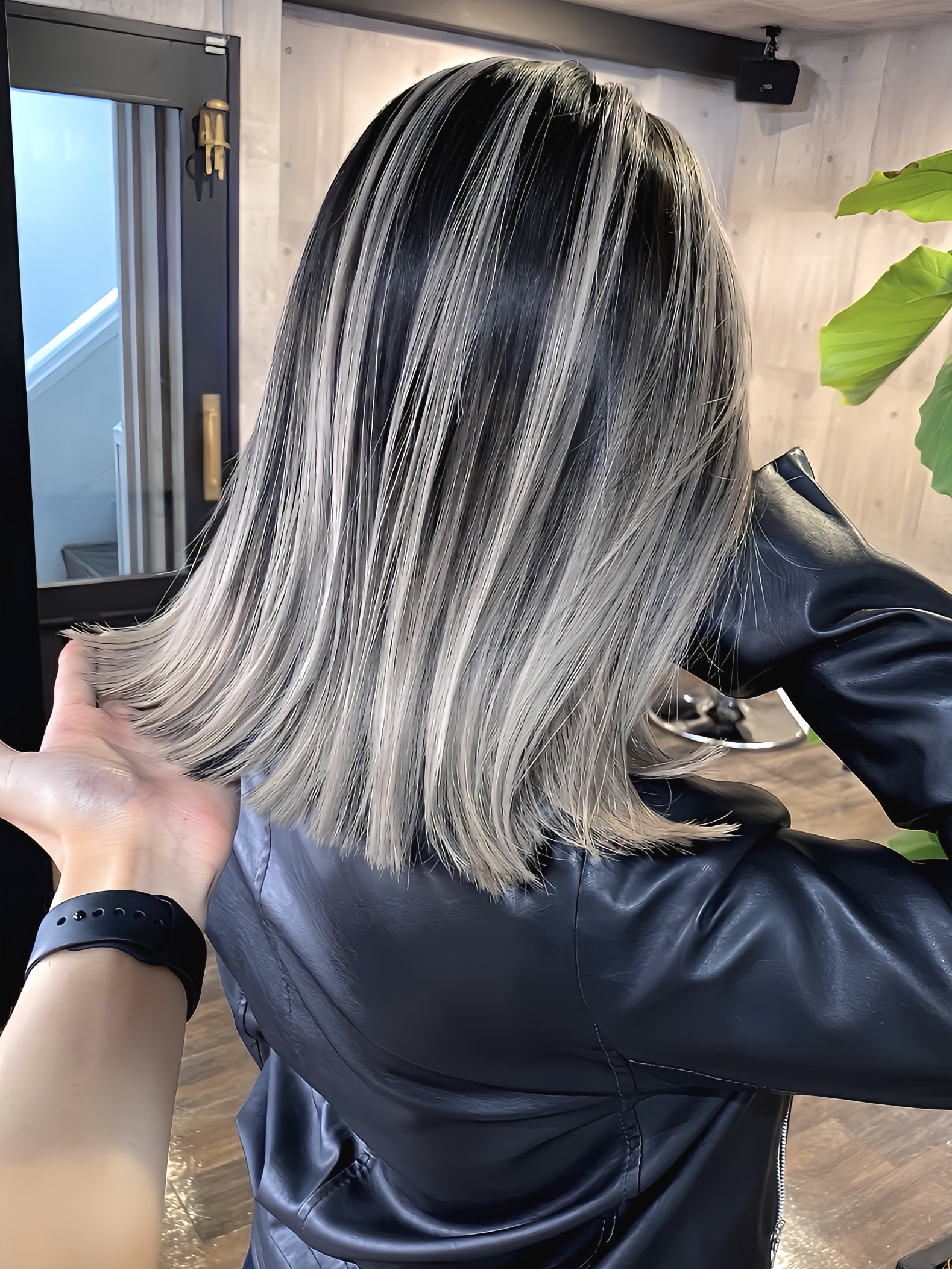 バレイヤージュで艶々に